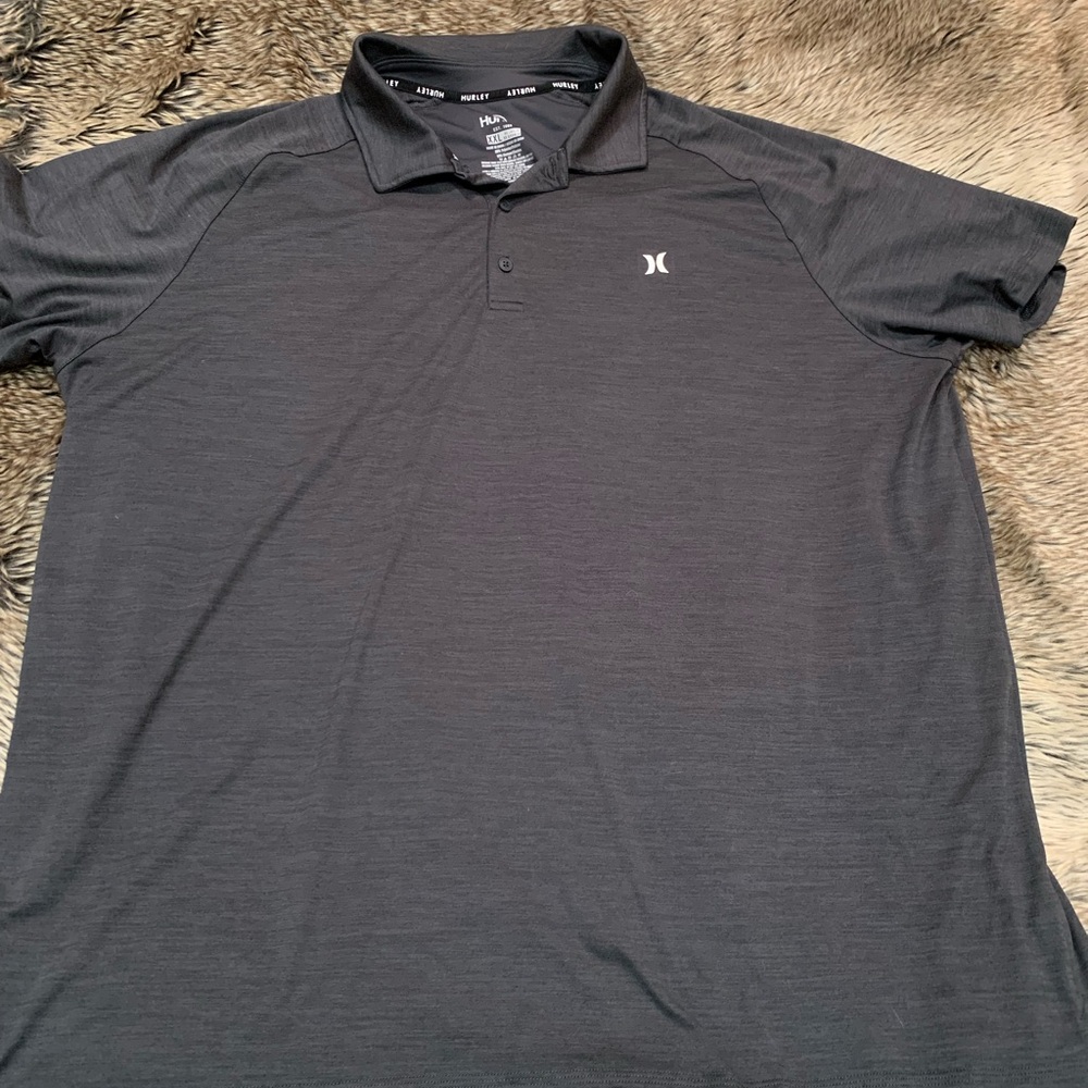Hurley Polo Mens Moisture Wicking Golf SS shirt Black with dark gray in it. XXL